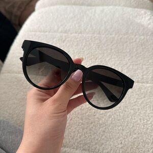 Gucci Black sunglasses
